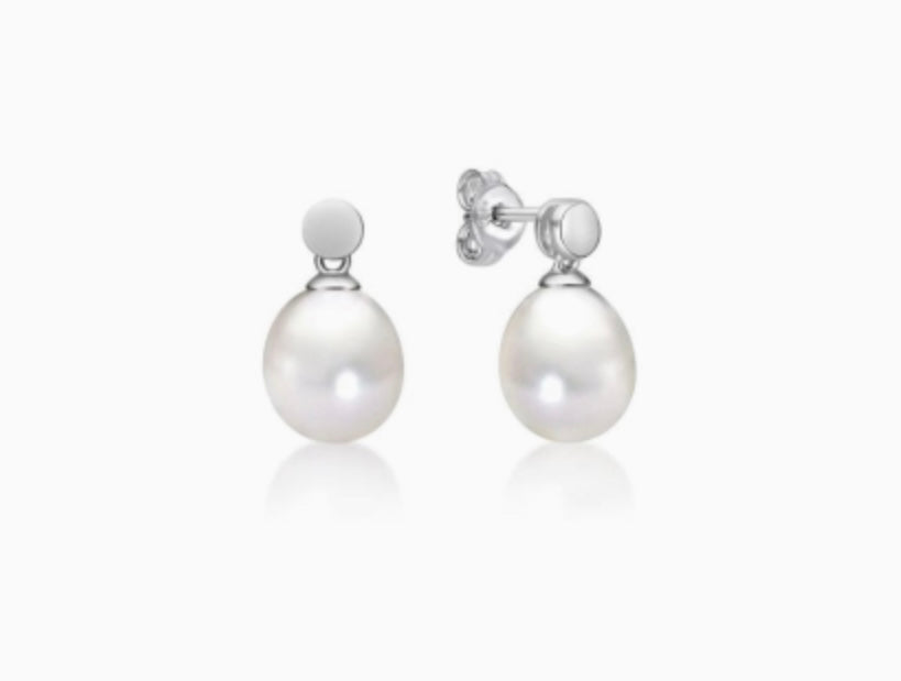 Fresh water Pearl drop studs