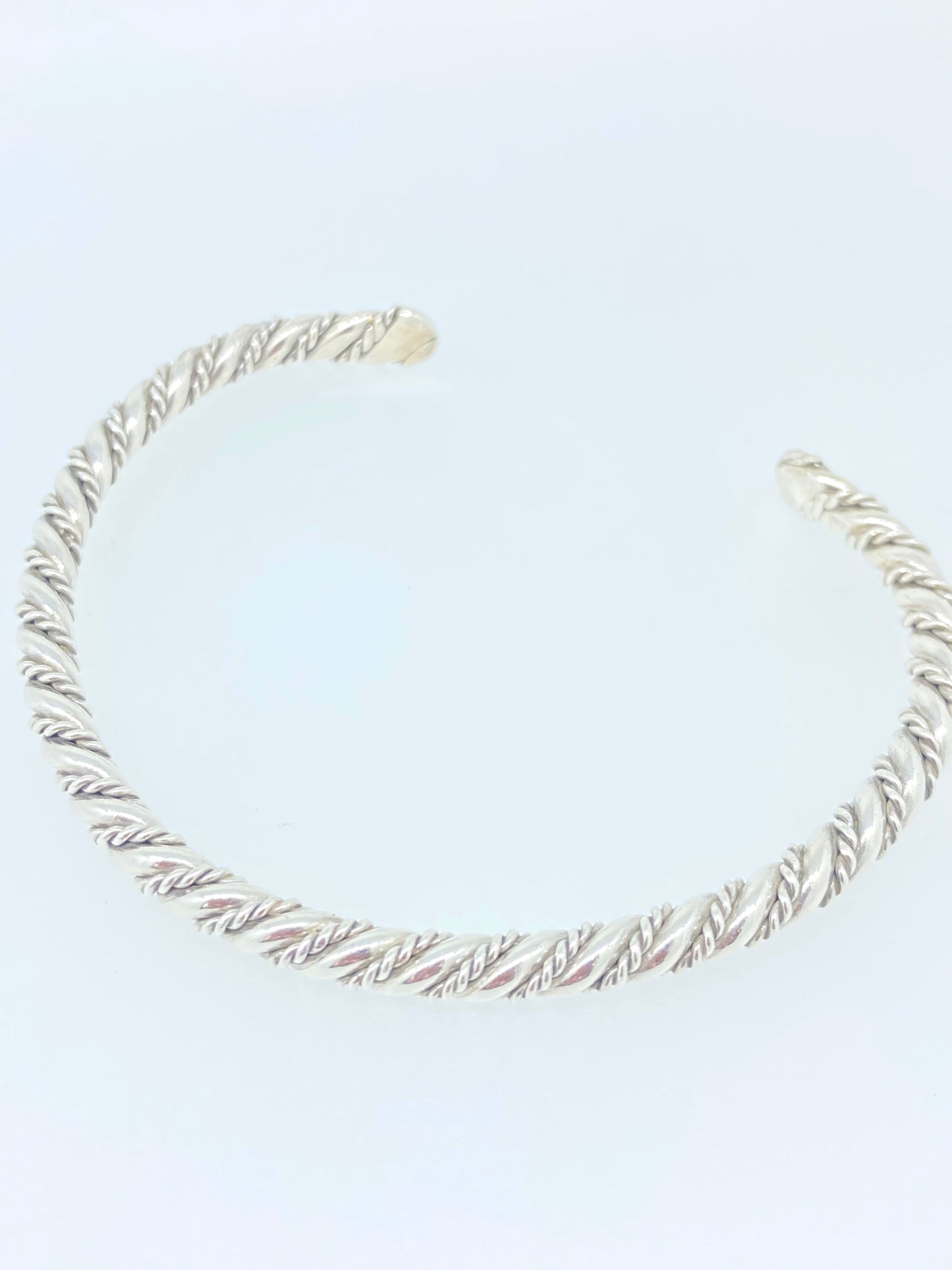 Twisted rope Cuff
