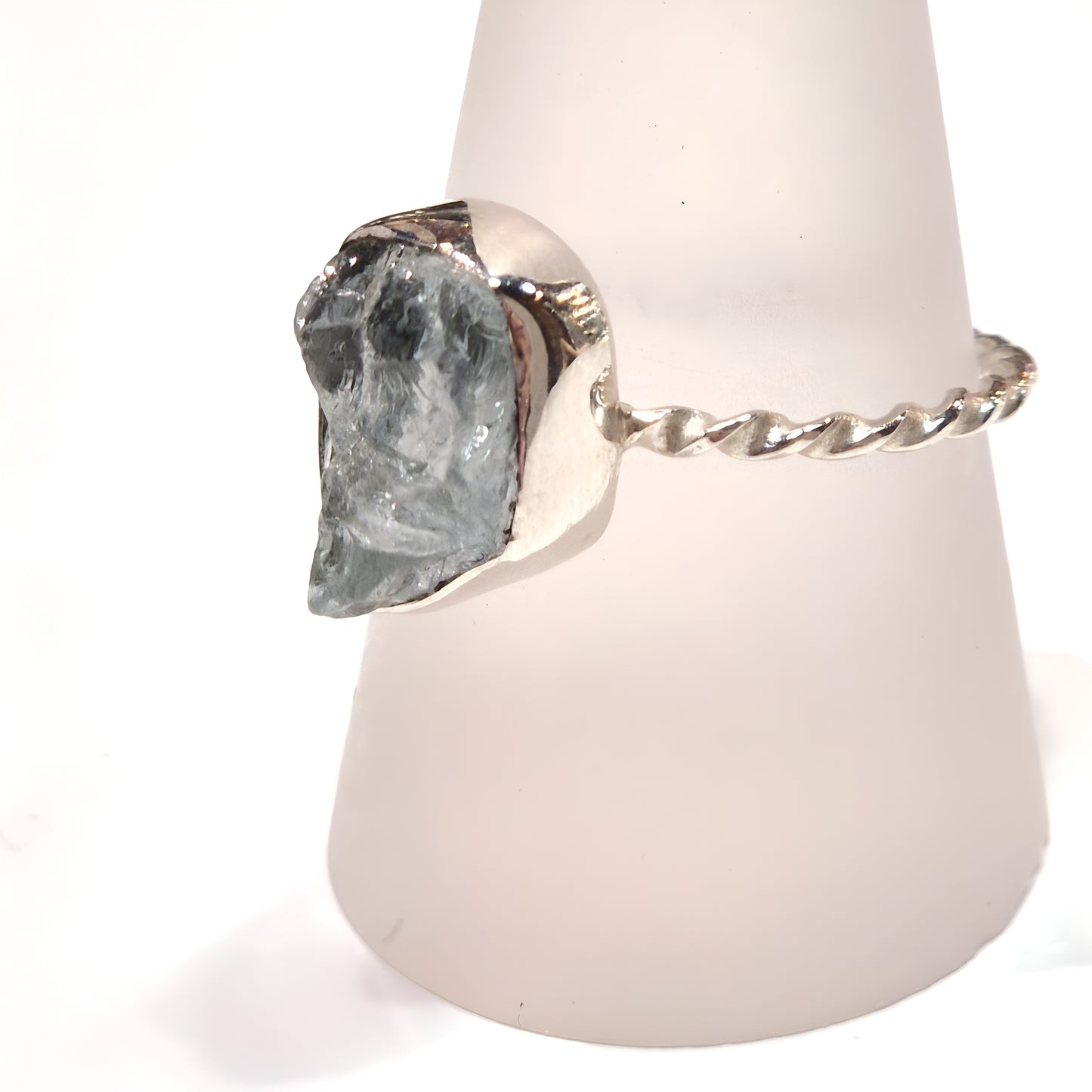Raw Aquamarine Twist Band Ring