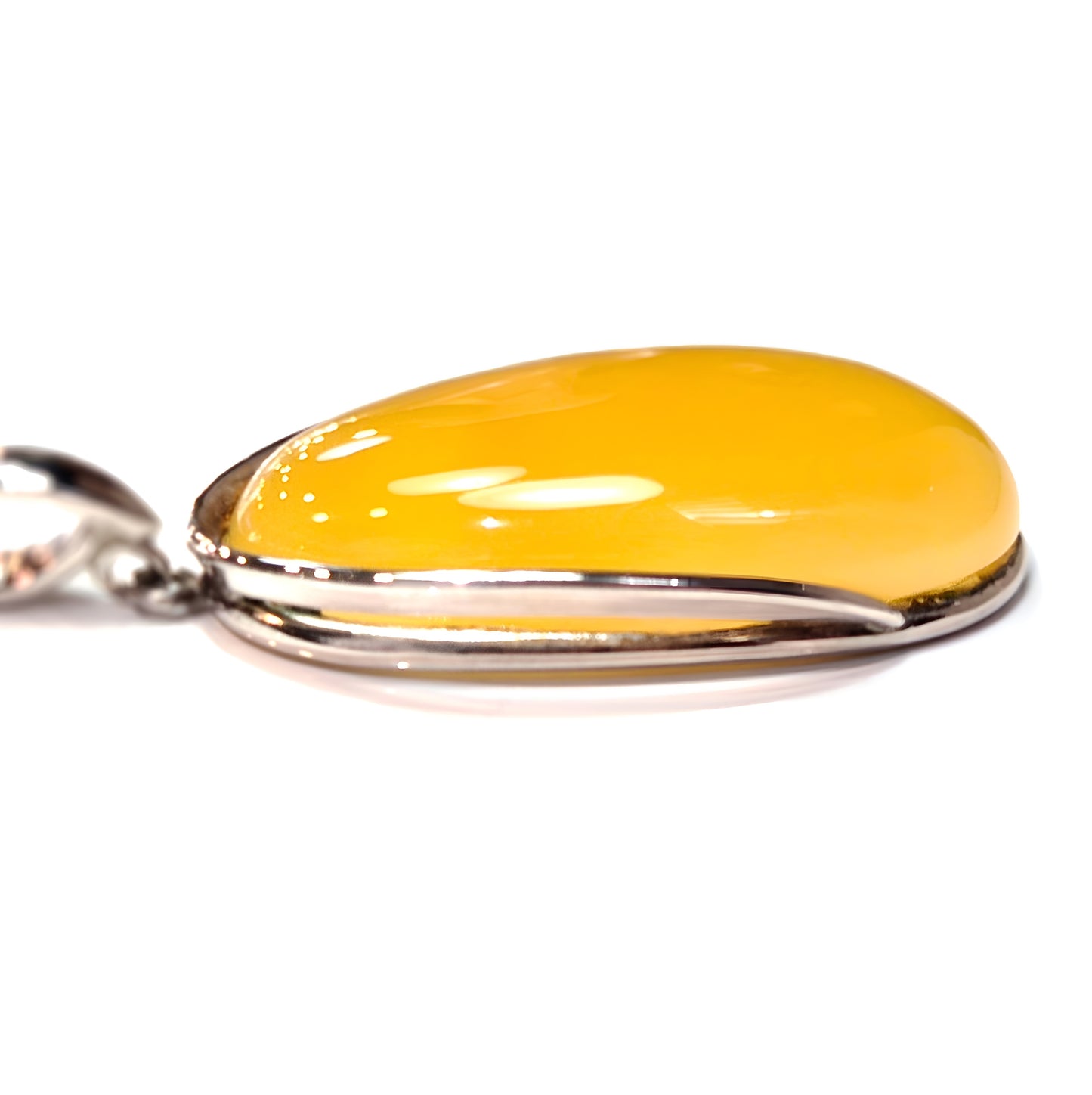 Butterscotch Amber pendant
