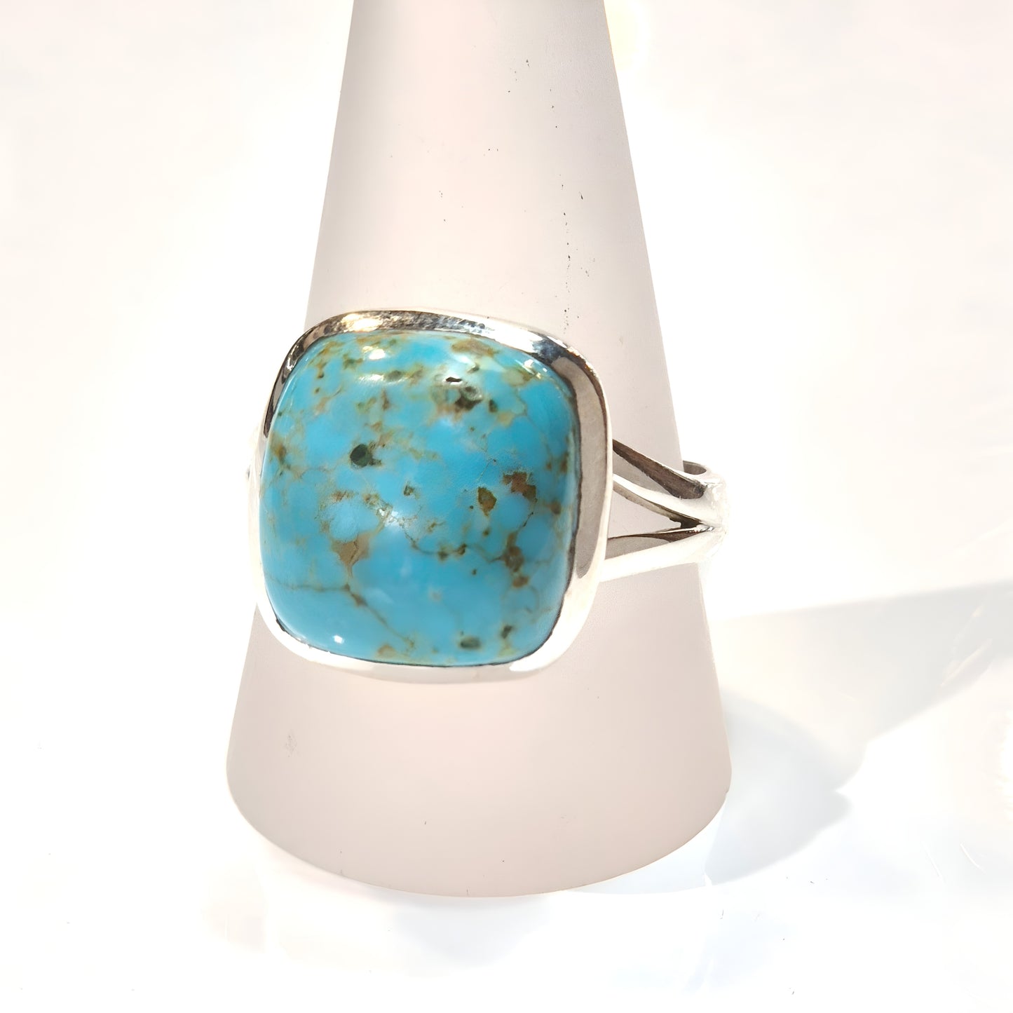Blue Turquoise Ring - Cushion