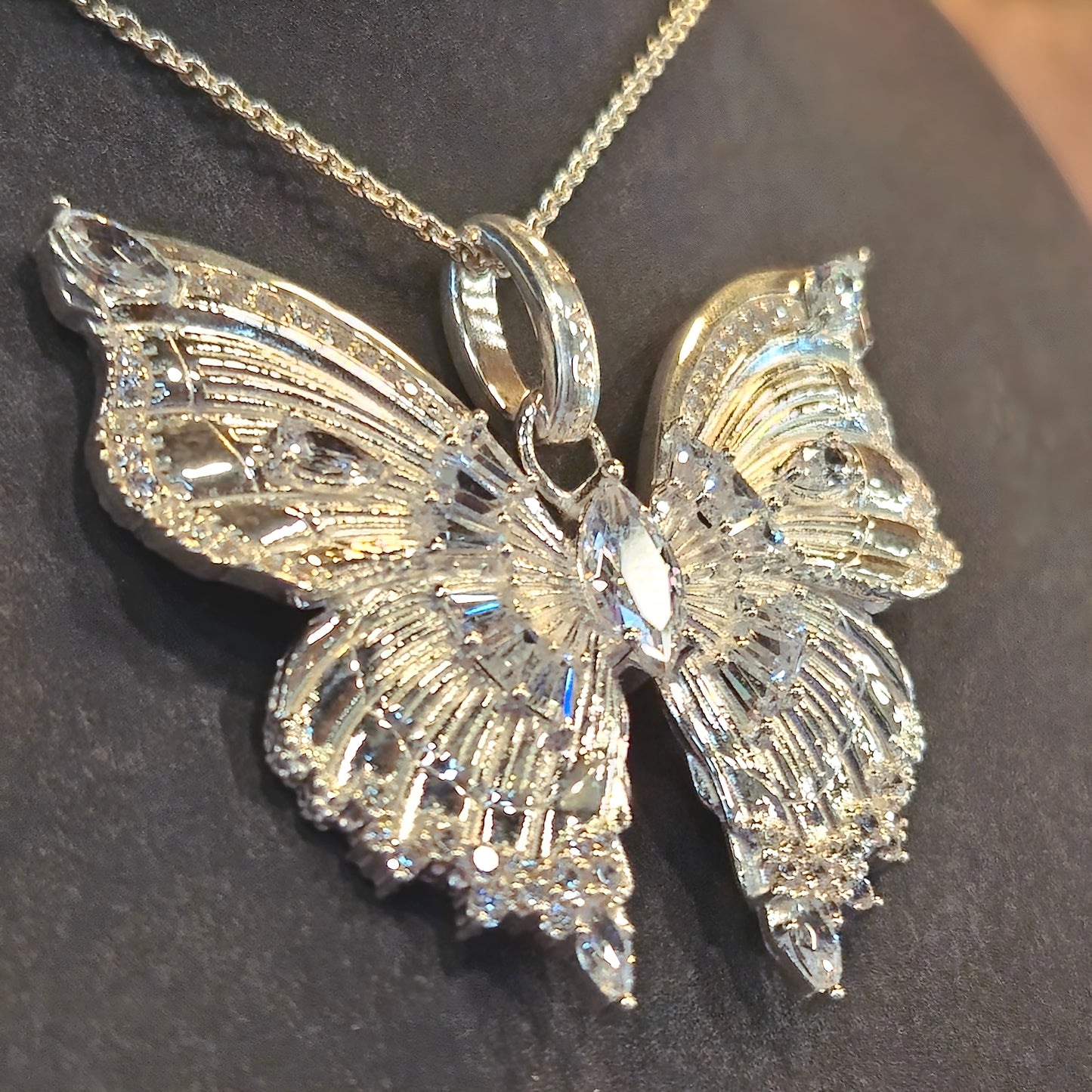Butterfly Paradise Pendant In Silver