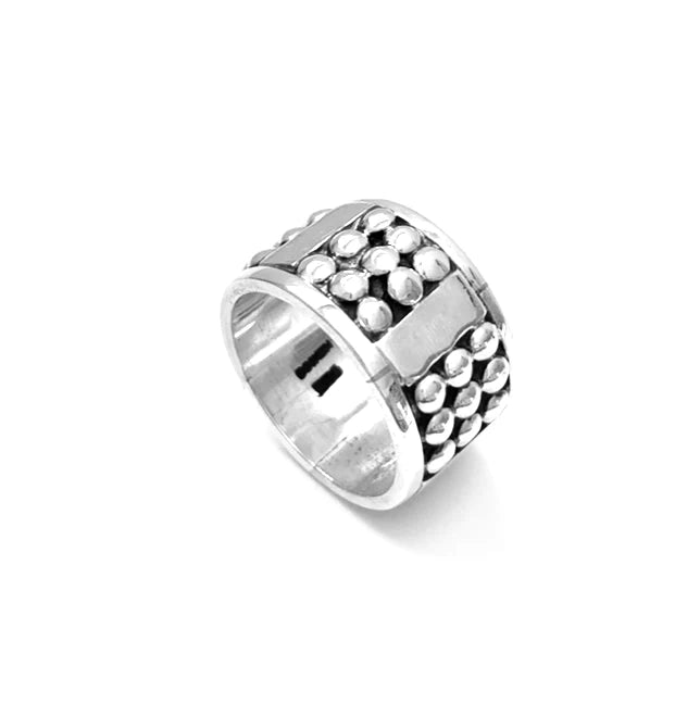 Dots Wide Band Ring