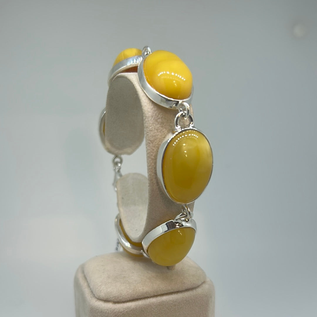 Yellow Stone Amber Bracelet
