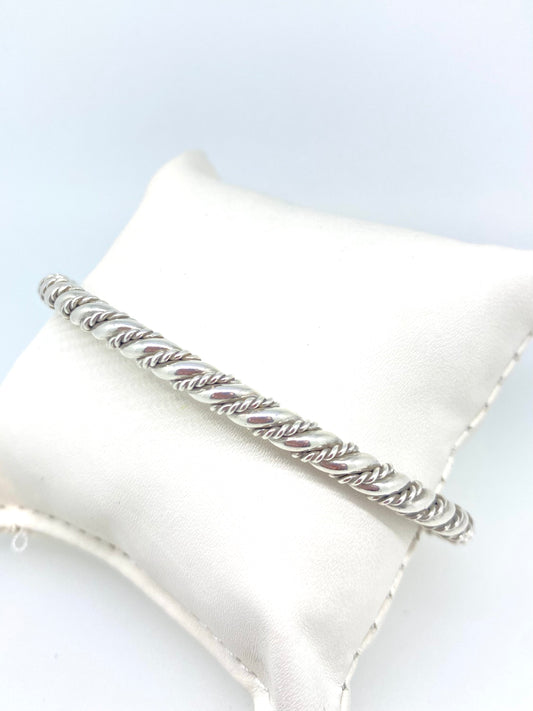 Twisted rope Cuff
