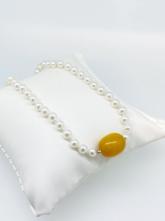 Freshwater Pearl and Amber Bracelet