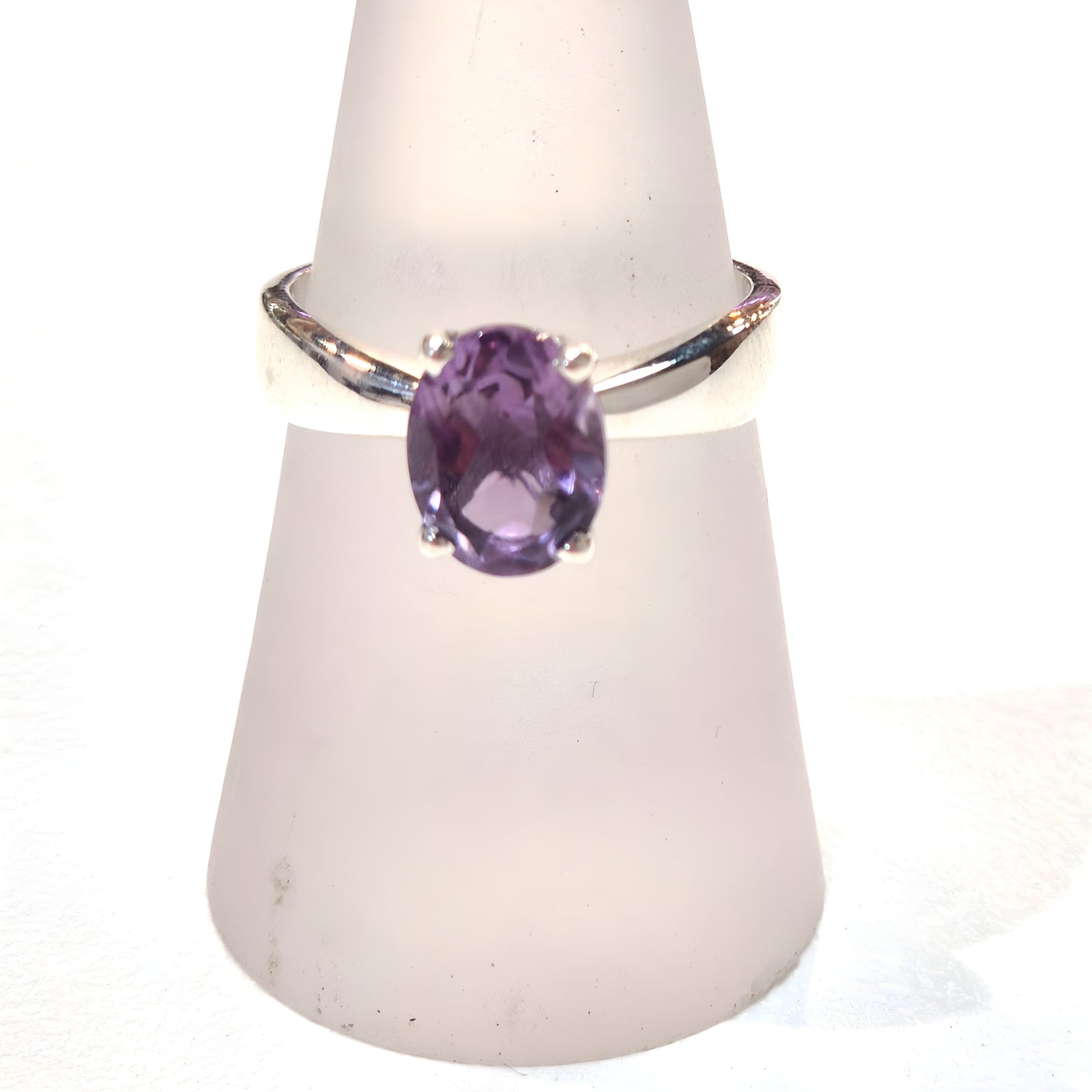 Classic Oval Amethyst Four-Claw Sterling Silver Ring