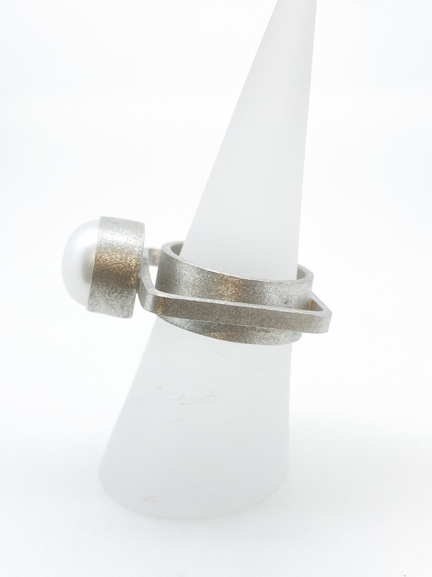 Freshwater Pearl Textured Silver Ring