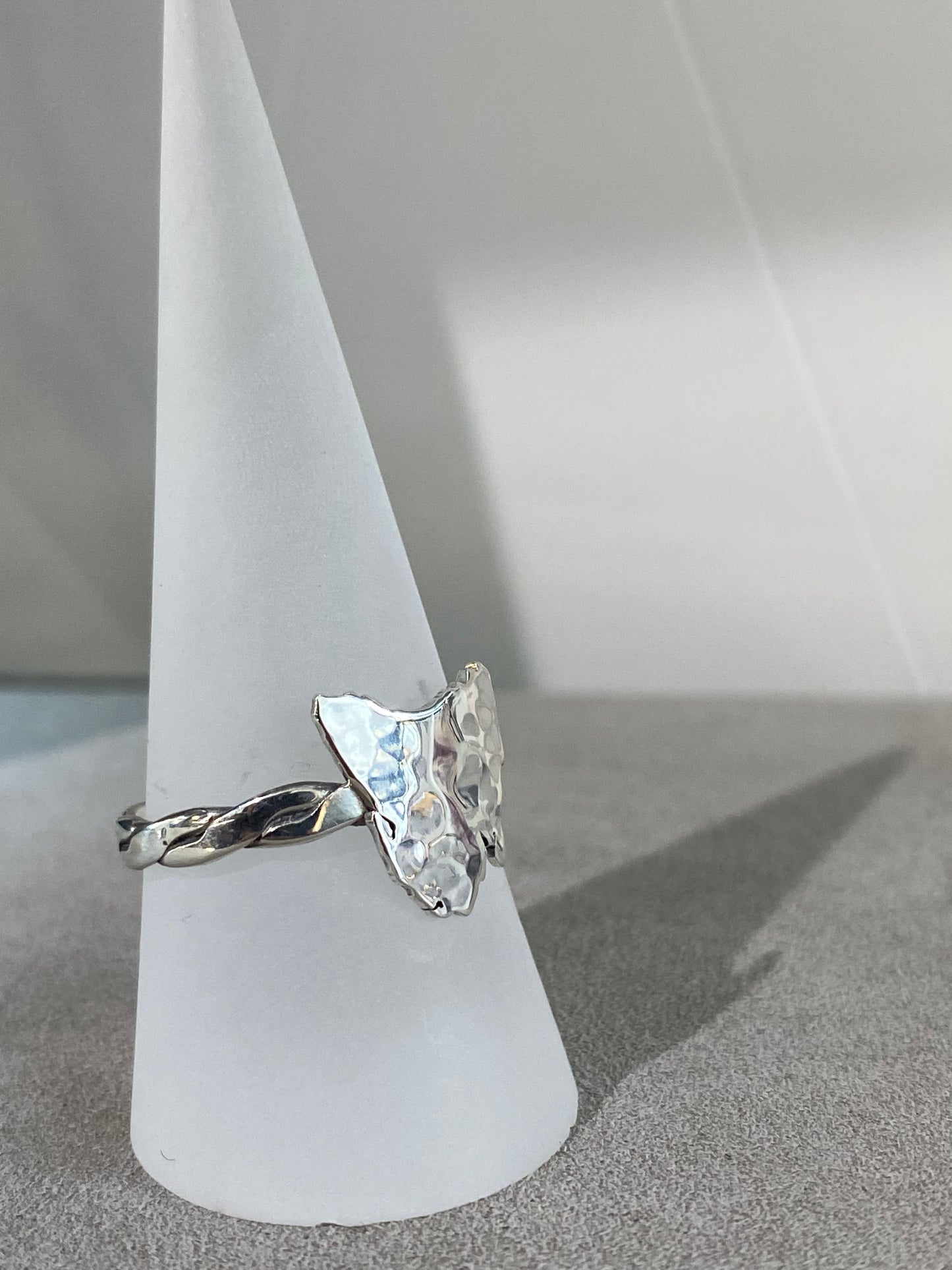 Tasmania Ring