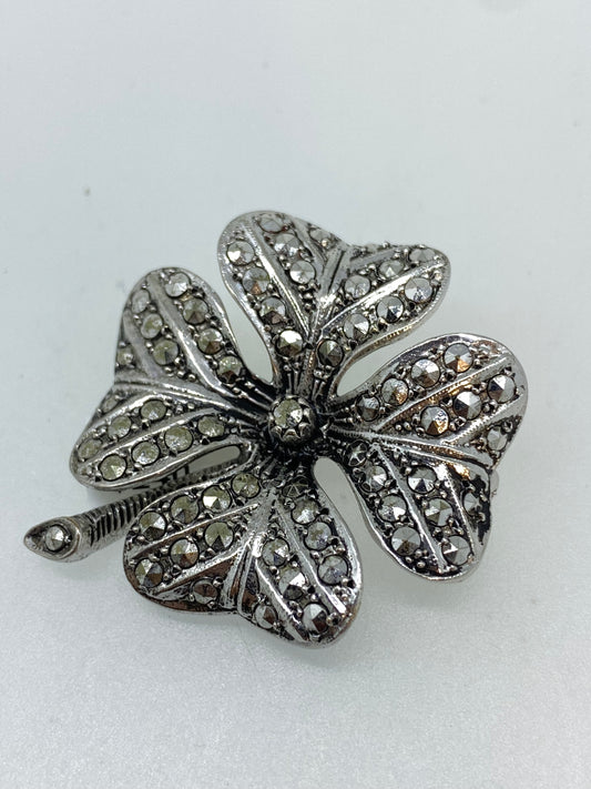 Marcasite 4 leaf clover brooch