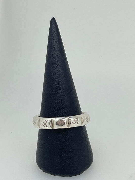 Symbol Ring
