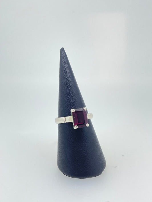 Rhodolite Garnet Ring