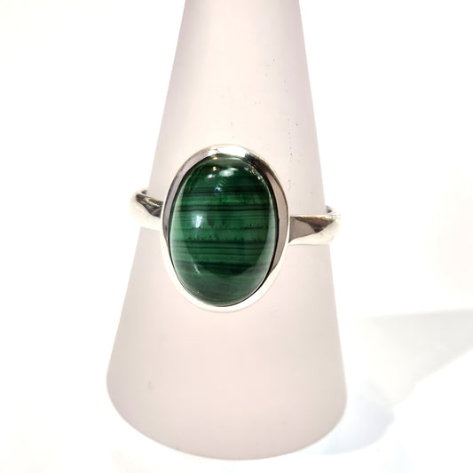 Green Malachite Ring - Classic Oval