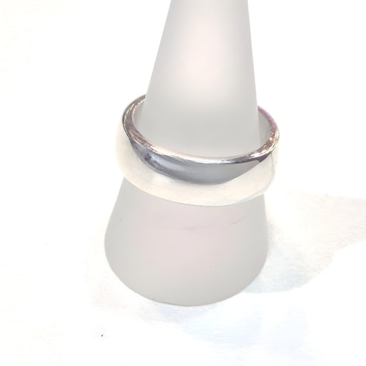 Smooth Curved Sterling Silver Band