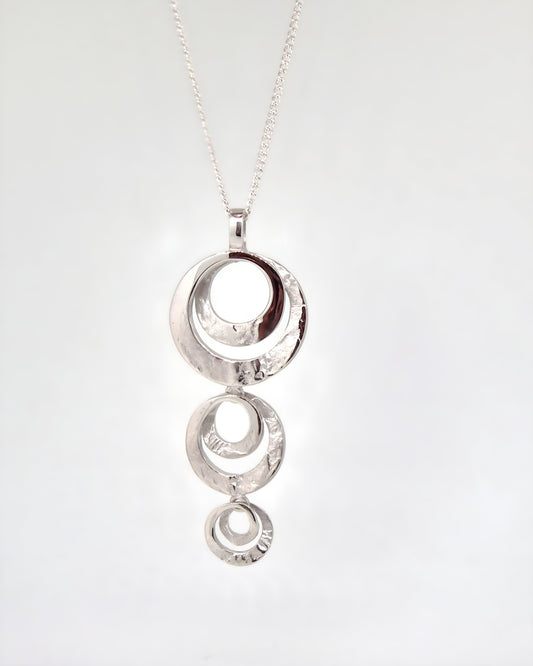 Sueno Collection - Triple Circle Pendant