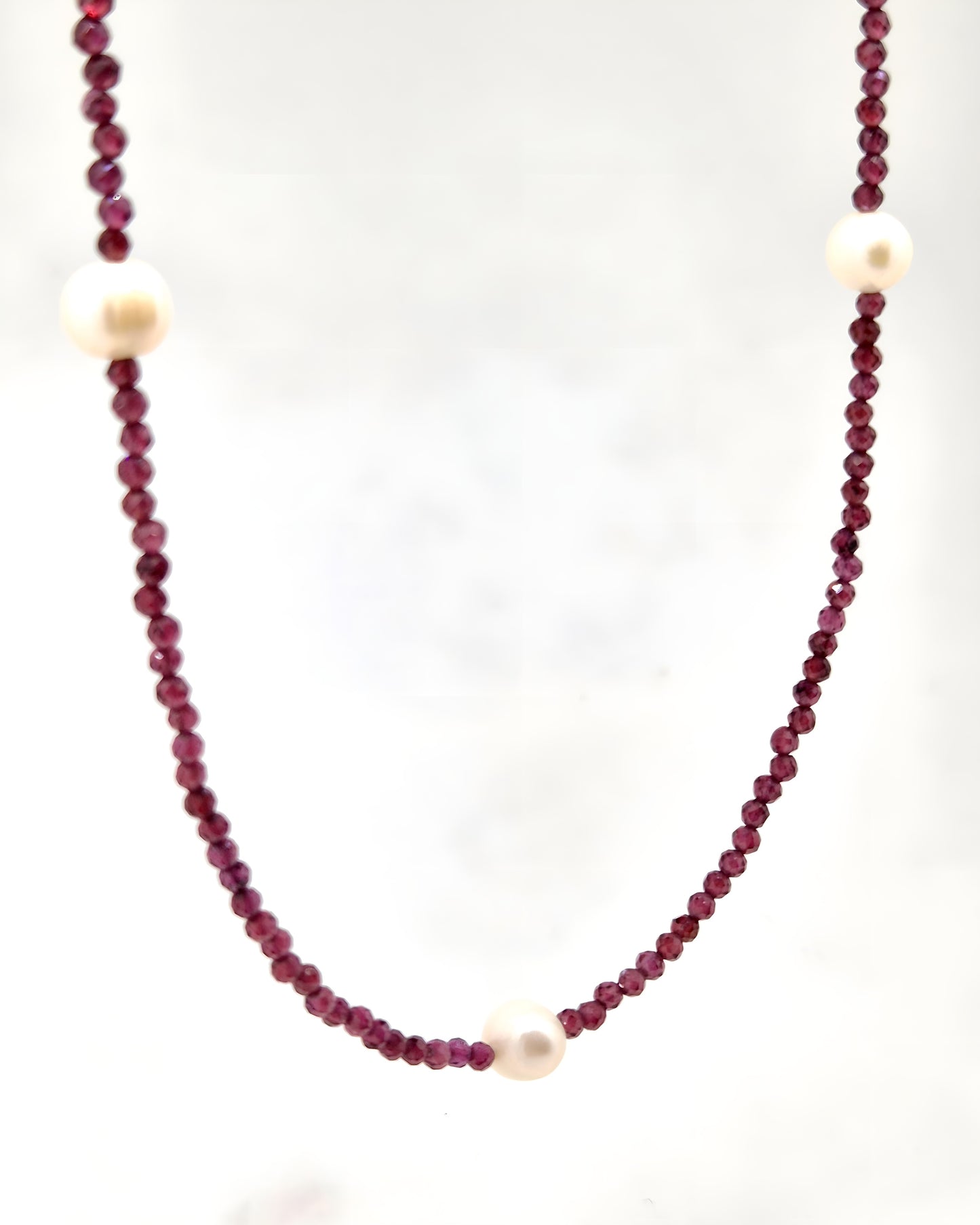 Garnet & Freshwater Pearl Necklace