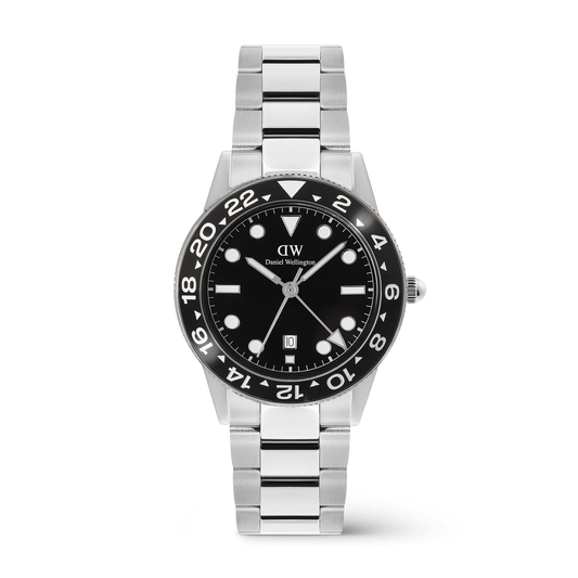 Iconic GMT Link Black Ceramic Bezel Silver