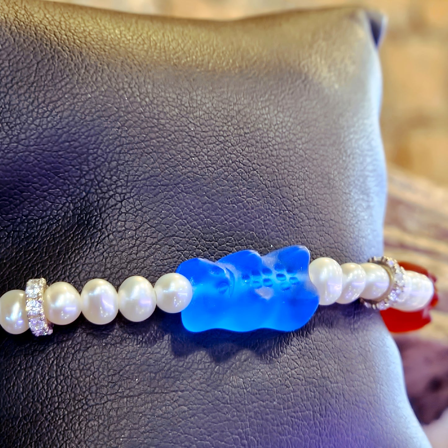Pearl Bracelet with Five Colourful Goldbears