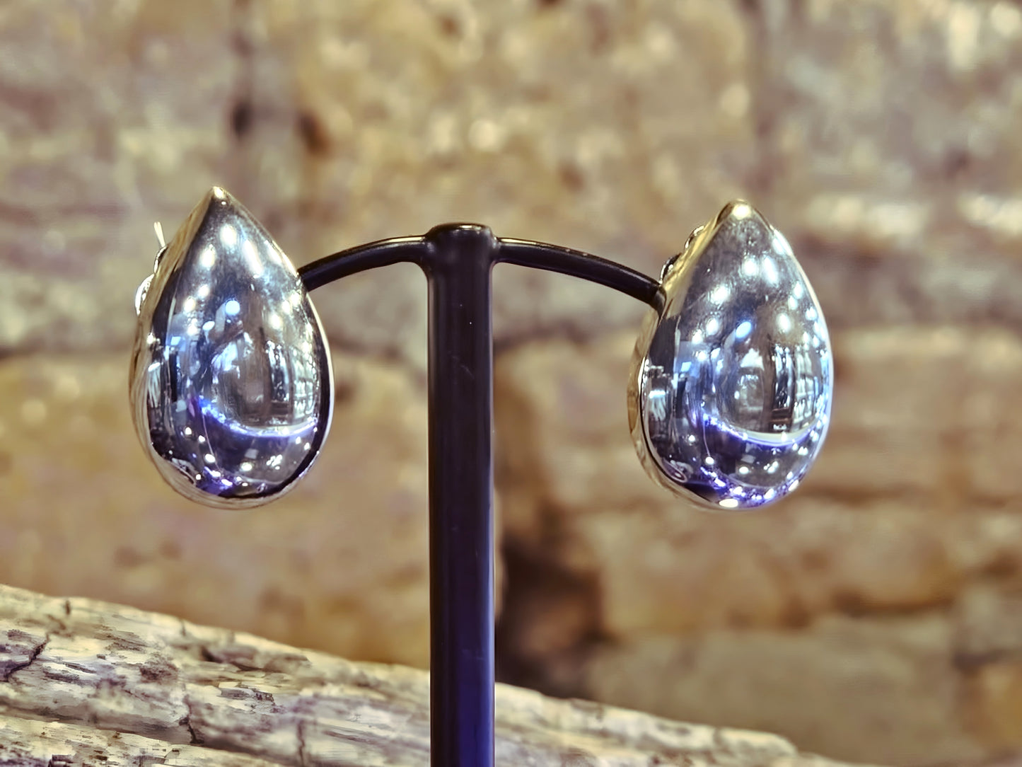 Silver Pear Clip On