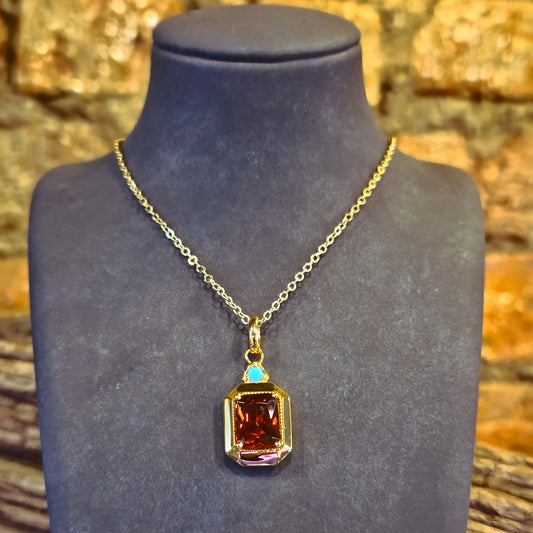 OCTAGON PENDANT WITH RED ZIRCONIA STONE ELYNDRA