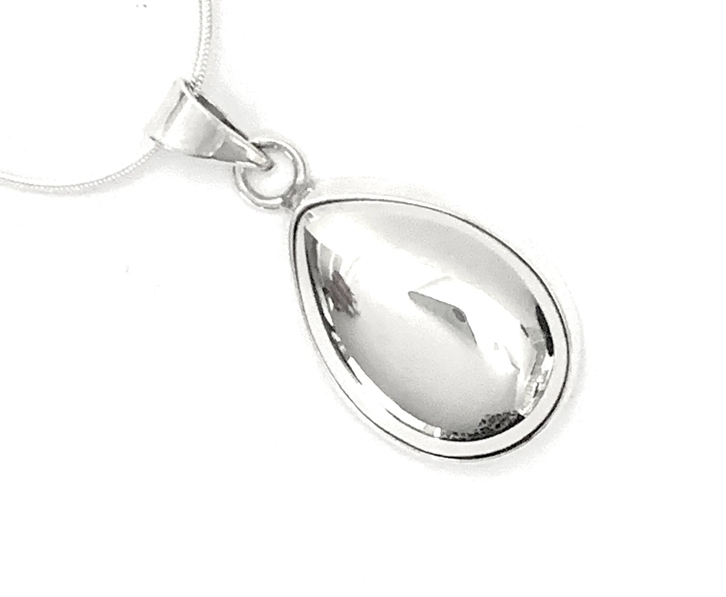 Drop Pendant necklace
