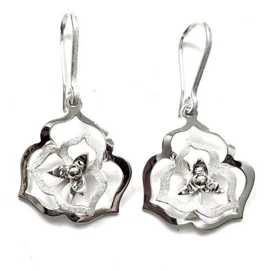 Frosted Detailed Flower Hooks
