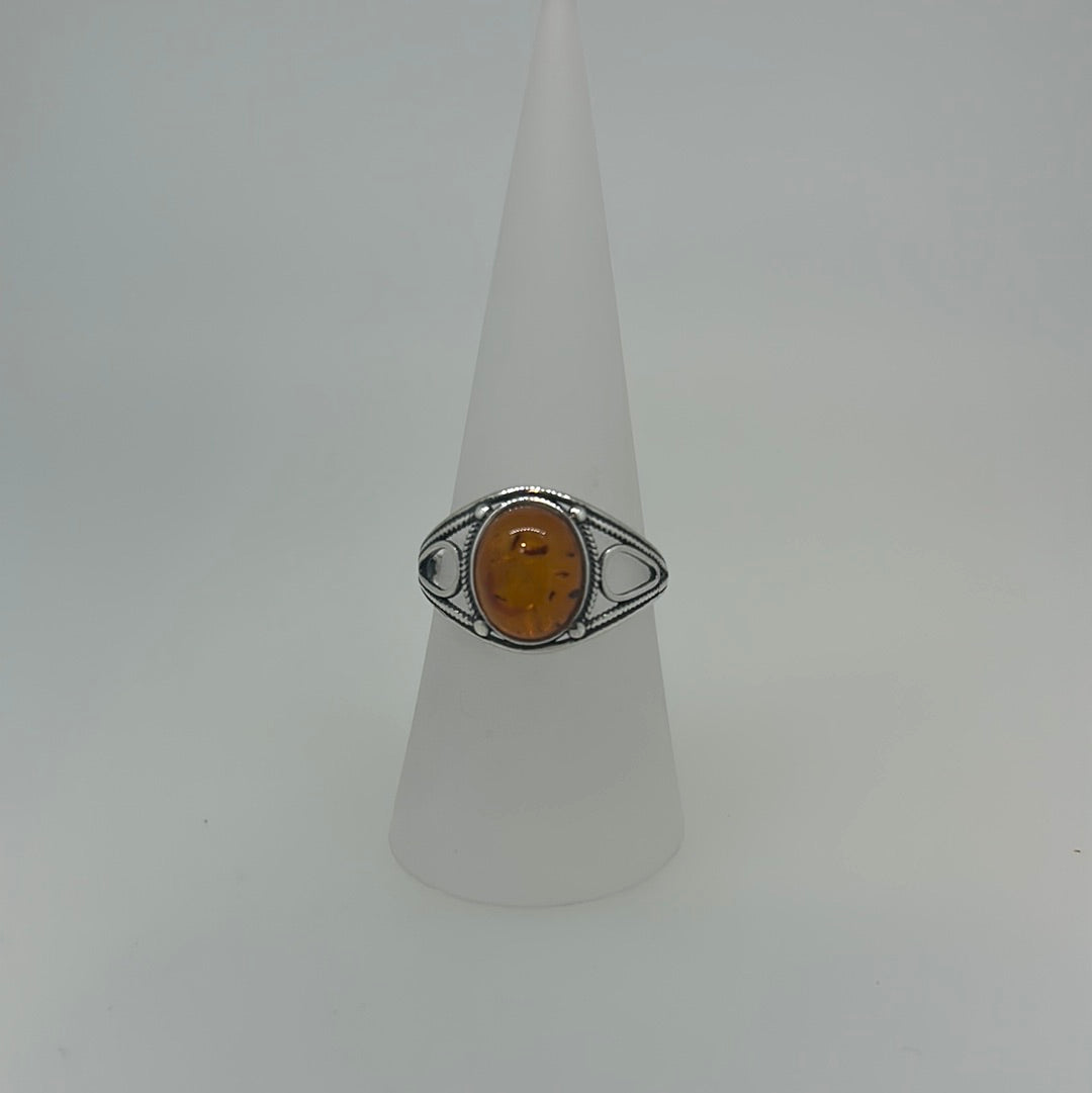 Oval Amber rope bezel