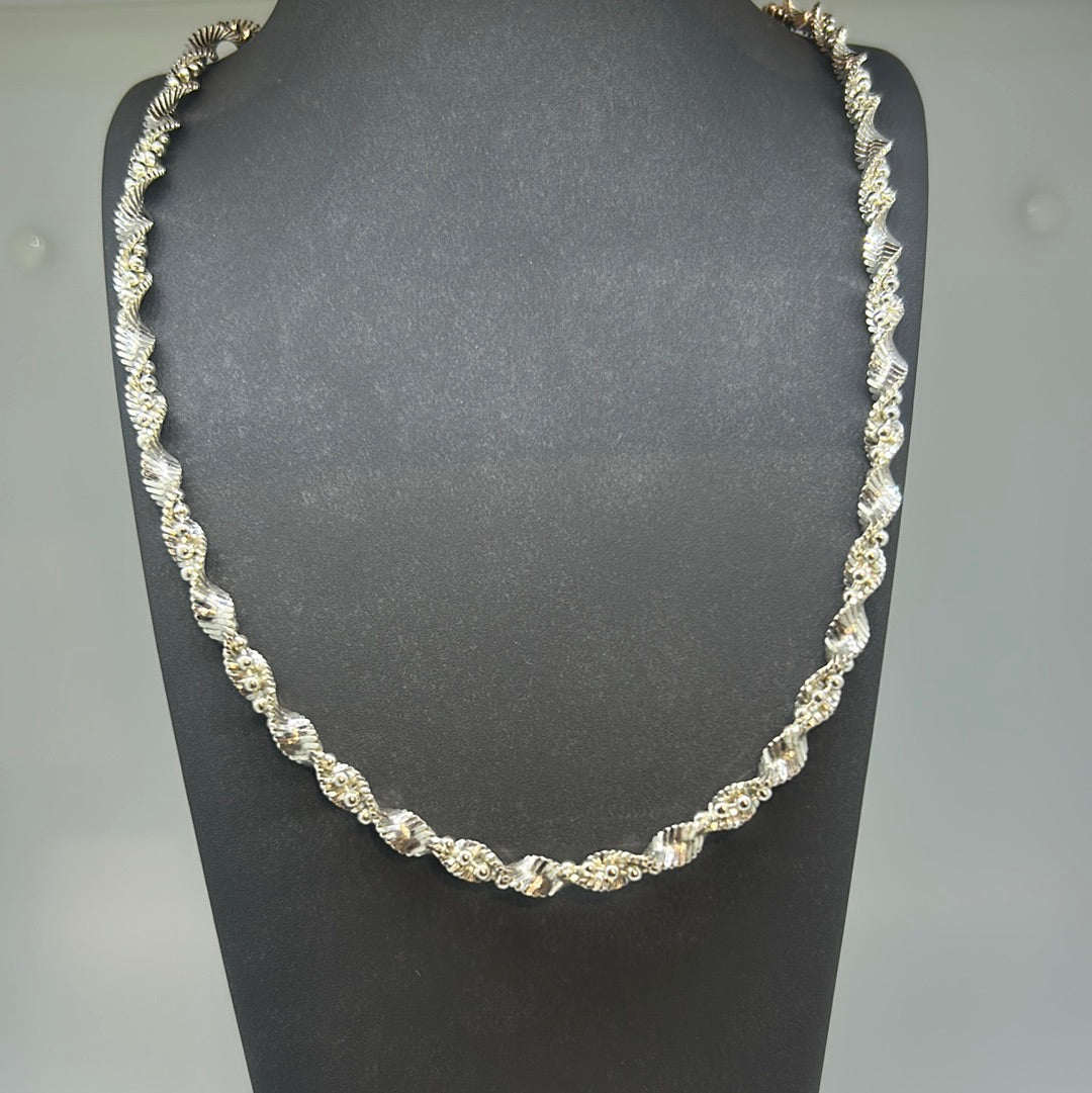 Twisted Necklace with Silver Balls Intertwined